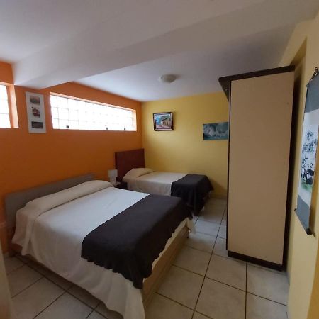 Taytaypa Rooms & Apartments Lima Airport Bagian luar foto